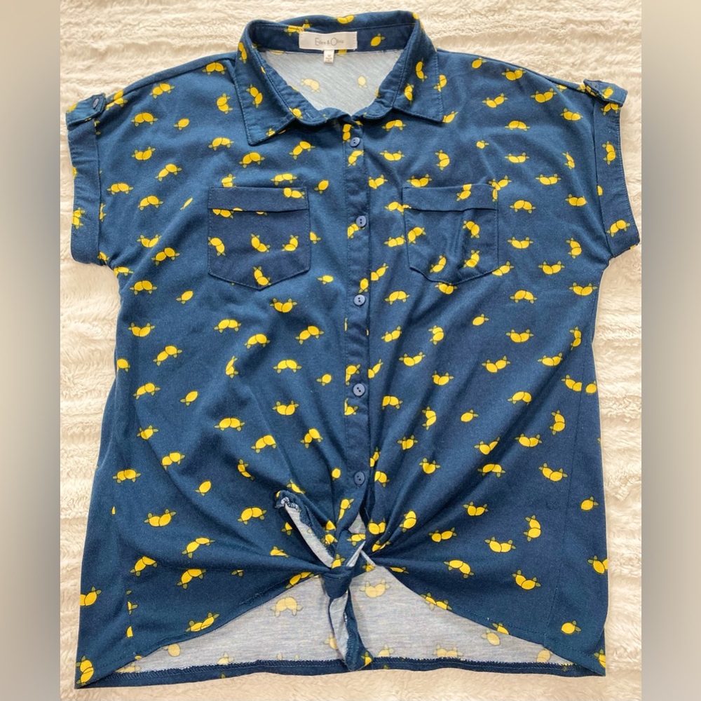 Eden & Olivia Blue and Yellow Button Down Shirt